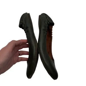 Kork-Ease Kors Julie Ballet Flats Women's 7.5 Green Leather Slip On‎ Comfort thumbnail 3