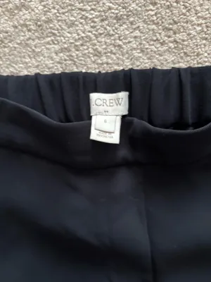 J.Crew Black Tapered Trouser Pants — Size 6 thumbnail 3