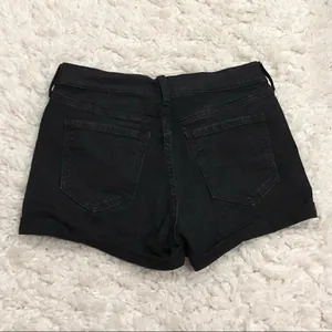 Old Navy Mid Rise Distressed Boyfriend Jean Shorts Black‎ 4 thumbnail 5