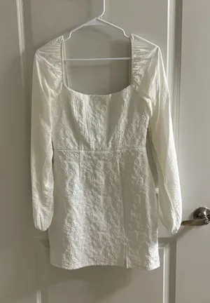 White Dress Francesca's thumbnail 1