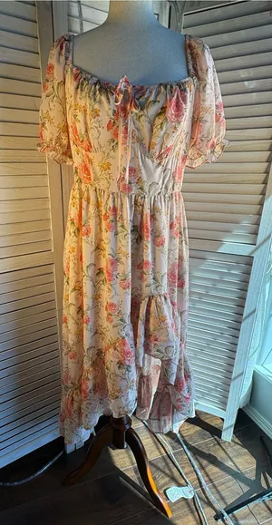 Romantic Ivory High-Low Floral Dress with Pink Roses side zip thumbnail 1