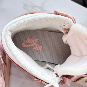 Nike AIR JORDAN 1 HIGH METHOD OF MAKE Pink Oxford Size 8.5 Women’s thumbnail 10