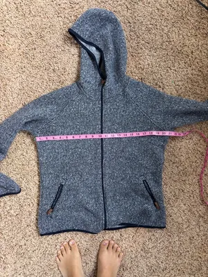 Women’s Hooded Fleece Sweater Jacket thumbnail 7