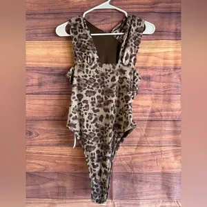 Tyssedal Studio Leopard Print Ruched Crossover Halter Bodysuit Brown Tan Large thumbnail 5