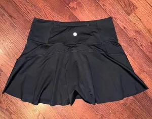 Athleta Ace Tennis Skort 13.5" thumbnail 3