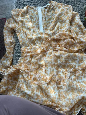 Hello Molly flirt floral‎ yellow and white mini dress, Size XS thumbnail 4