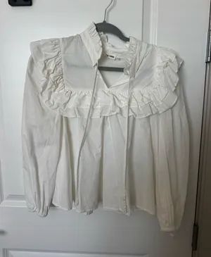 Boutique Day + Moon Top thumbnail 1