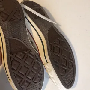 Converse Unisex Shoe in Cream M7 W9 thumbnail 6