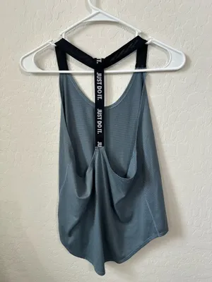 Tank top thumbnail 2