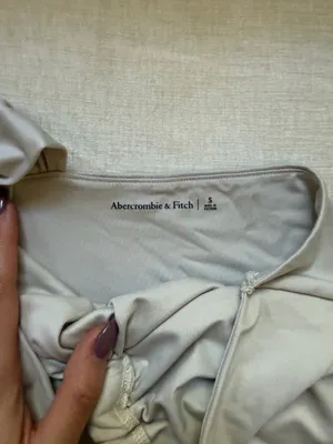 Abercrombie One-Shoulder Top thumbnail 2