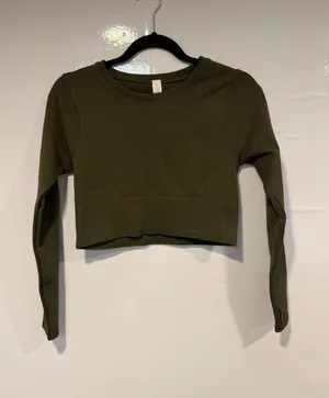 Olive Green Aerie Women's Cropped‎ Long Sleeve Top thumbnail 1