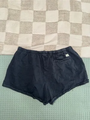 Vuori Women's‎ Drawstring Athletic Shorts size L thumbnail 5