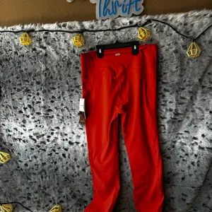241. Vuori studio pocket legging xl Red thumbnail 2