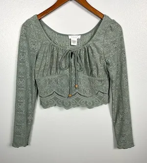 Kirious Los Angeles Sage Long Sleeve‎ Eyelet Crop Top thumbnail 1