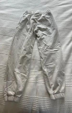 Brandy Melville Sweatpants thumbnail 2