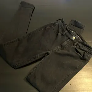 American Eagle Next Level Stretch High Rise Jeggings Black Size‎ 4 Long thumbnail 1