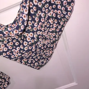 KITTENISH floral overalls with pockets size xsmall thumbnail 5