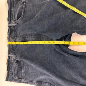 Levi's 505 Men's Jeans Size 40/32 Dark Blue Wash Straight Leg Cotton Classic thumbnail 8