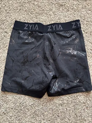 Zyia Bike Shorts size large thumbnail 3