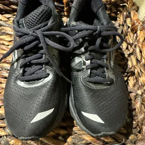 Brooks Adrenaline GTS 20‎ 1202961B040 Women Black/Gray Running Sneaker Shoes 6 thumbnail 2
