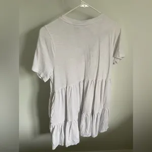 Old Navy Classic White T-Shirt Dress thumbnail 3