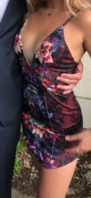 Floral Plunge Dress thumbnail 3