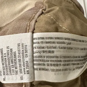 Hollister Camo Cargo Pants thumbnail 3
