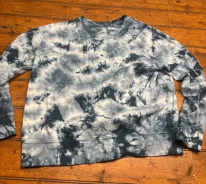 Athleta Tie Dye Crew Neck Sweatshirt Blue‎ White Gray Size S thumbnail 1