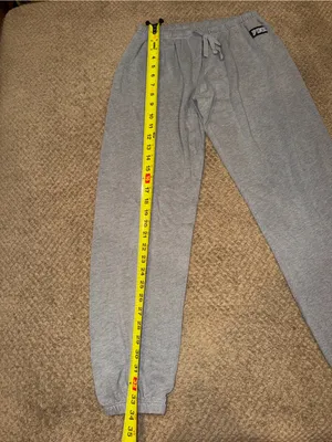 PINK Victoria's Secret Women’s Gray Fleece Jogger Sweatpants thumbnail 8