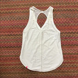 Nwot Lululemon White Mesh Lace Tank thumbnail 4