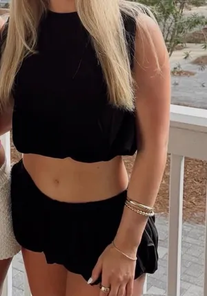 Revolve lioness black set thumbnail 1