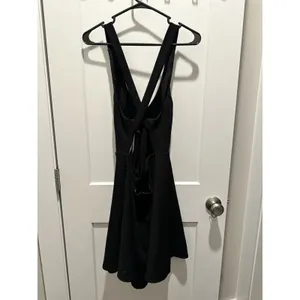 Lulus Going Steady Black Backless Skater Dress Low V-Neck Mini Sleeveless Size L thumbnail 4