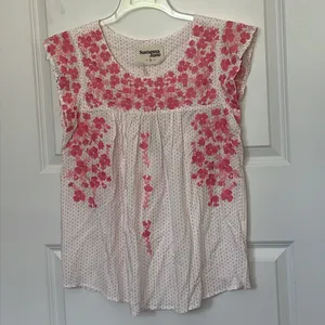Savanna Jane Floral Embroidered Top Small NEW! thumbnail 4