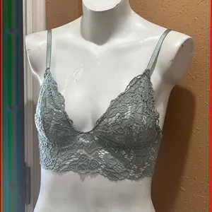 Victoria’s Secret light green bralette thumbnail 2