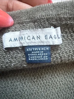 2 American Eagle cropped peplum sweater tube top with a ruffled hem Size XS thumbnail 3