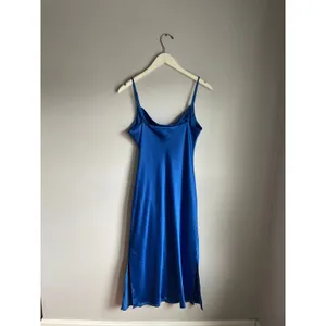 Express Royal Blue Silky Cocktail Slip Dress Midi size Medium Wedding Guest thumbnail 3