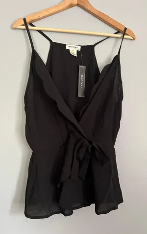 Black Tank Top Size XL thumbnail 1