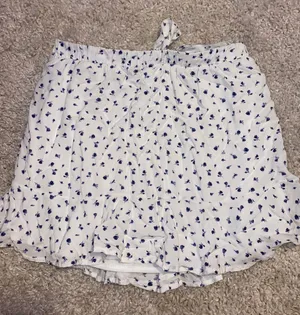 altard state skirt size large thumbnail 2