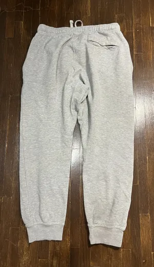 Nike Sweatpants thumbnail 1