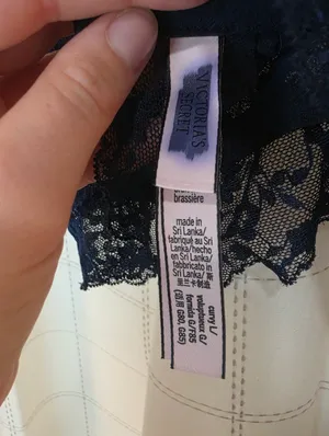 Victoria's Secret Curvy Bralette thumbnail 3