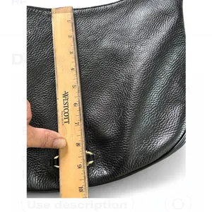 Michael Kors black Izzy Large Pebbled Leather Convertible Shoulder Bag Crossbody thumbnail 11
