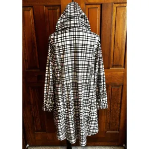 Torrid Jacket Women’s Size 2 2X Pink Plaid Flannel Hooded Anorak Snaps Spring thumbnail 5