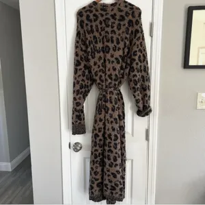 SKIMS Leopard Cozy Knit Long Robe M thumbnail 3