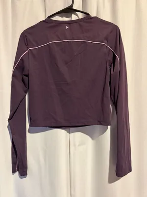 Old Navy Powersoft Long Sleeve Crop Top Size M Purple thumbnail 3