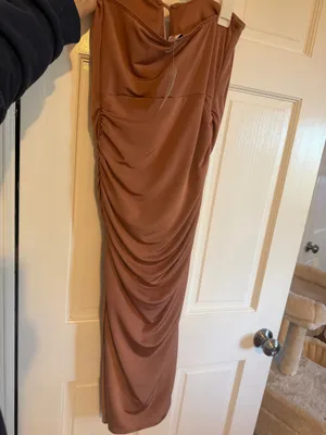 Brown strapless midi dress Size M thumbnail 3