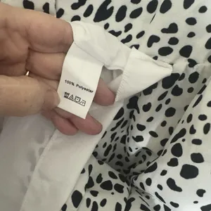 Dalmatian Tiered Polka Dot Mini Dress Spotted Black White Sz Small Spring Fun‎ thumbnail 7