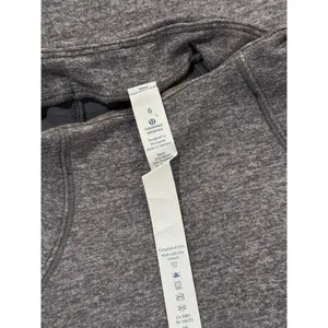 Lululemon Womens Top Gray Hill And Valley Mock Neck Cropped Long Sleeve Size 6 thumbnail 4