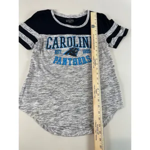 Carolina Panthers Womens Gray and Black Short Sleeve Tee High‑Low Hem Size M thumbnail 2