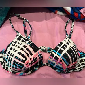 Vibrant Multicolor Women's Bikini Top Black Size L thumbnail 1