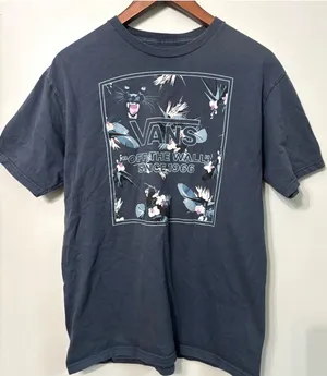 Vans Off The Wall Panther Floral Graphic T-Shirt M Skate Tee thumbnail 1